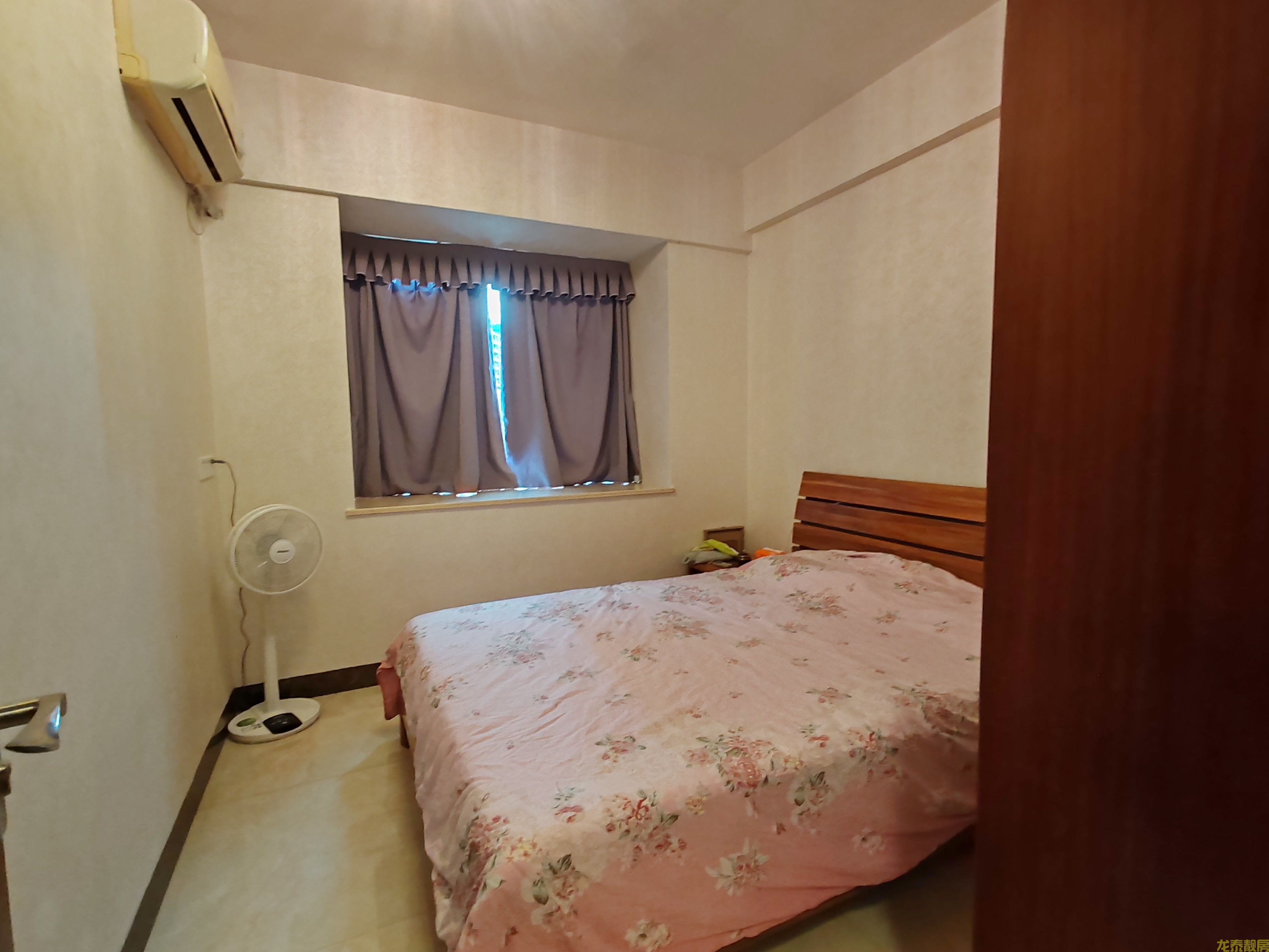 和富花园步梯低楼层